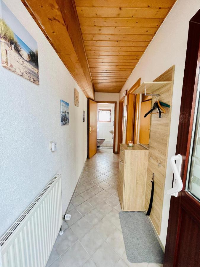 Kleine Ein Zimmer Wohnung Mit Gartenanlage 塞勒姆 外观 照片